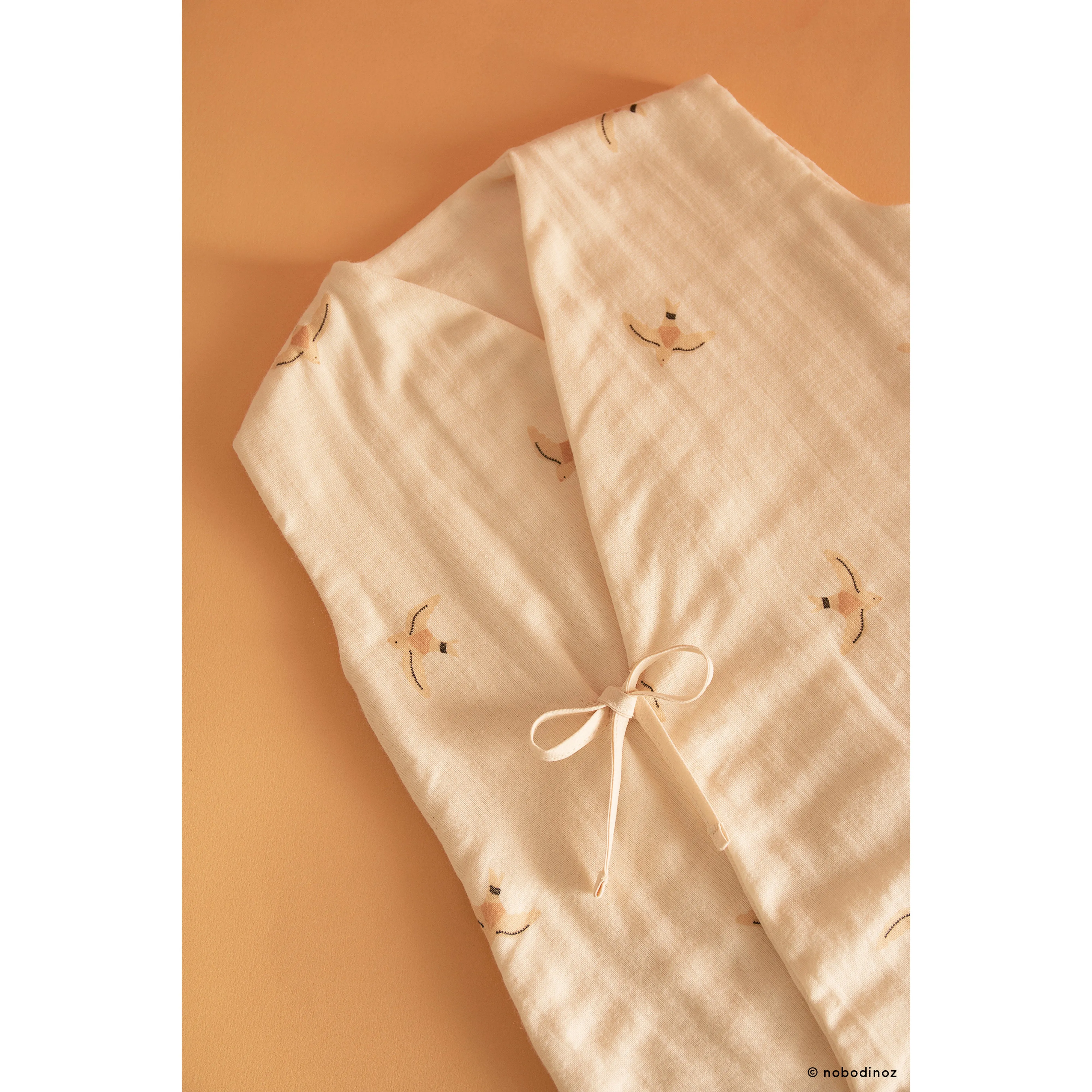 nobodinoz Summer Sleeping Bag Dreamy Gold Stella/Midnight Blue