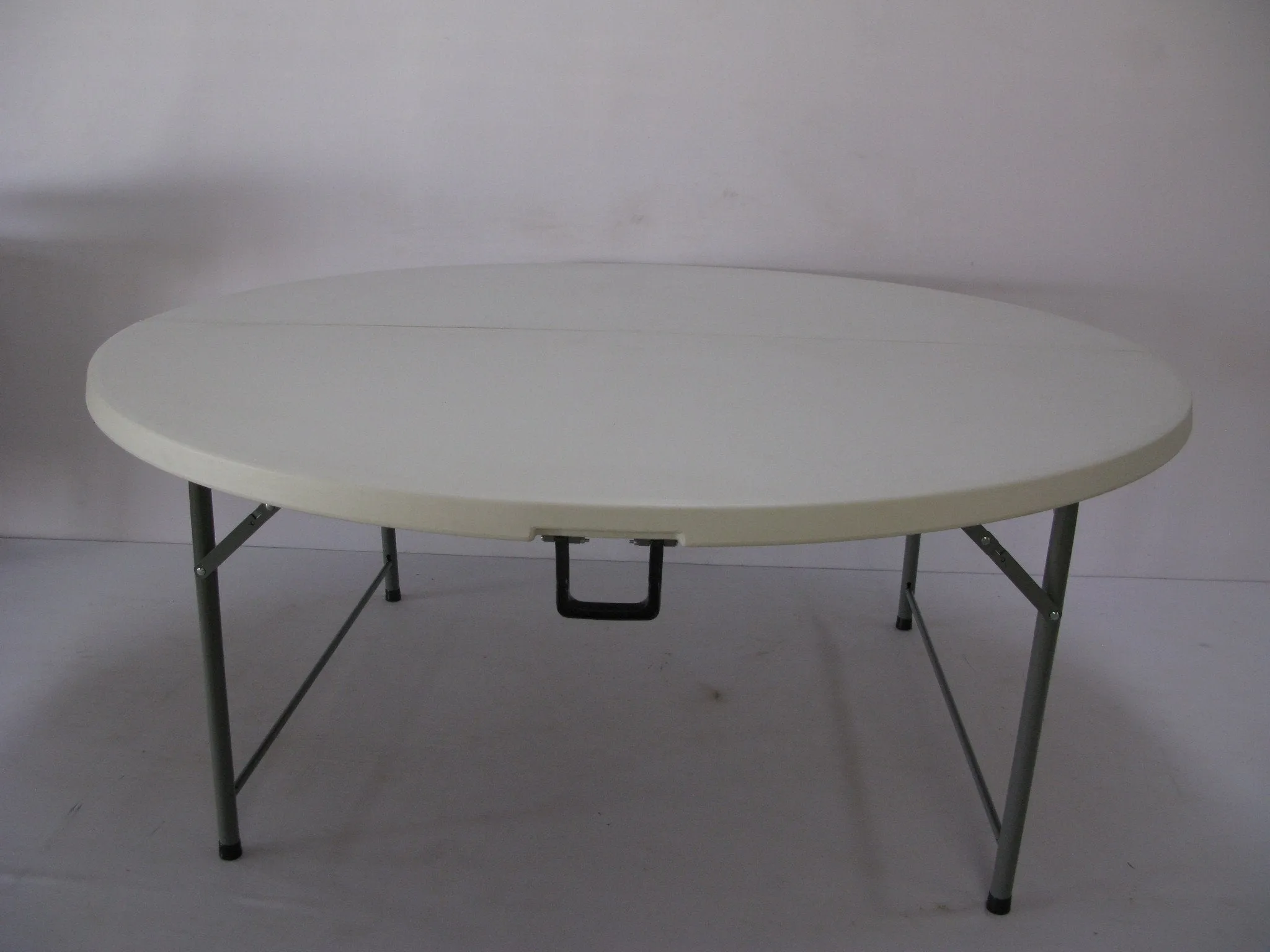 ROU004 - Fold in Half Round Plastic Tables- 1700mm (seats 8 -10 people)