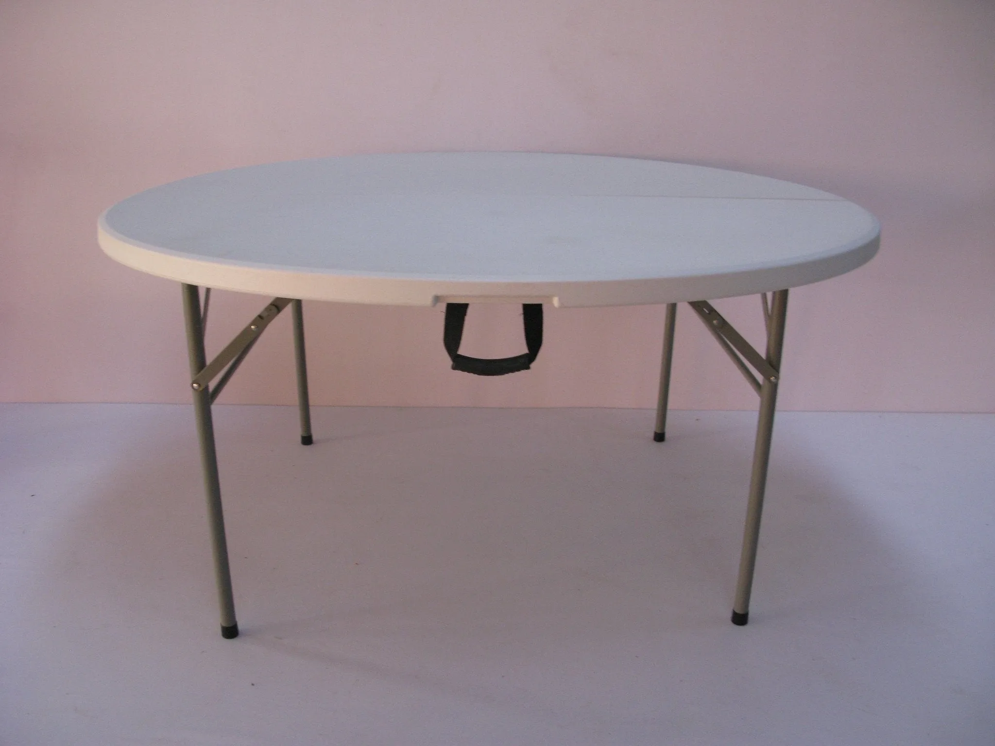 ROU004 - Fold in Half Round Plastic Tables- 1700mm (seats 8 -10 people)